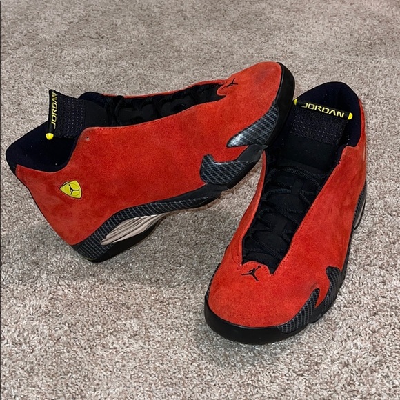 Air Jordan 14 Retro | Ferrari - Picture 2 of 8